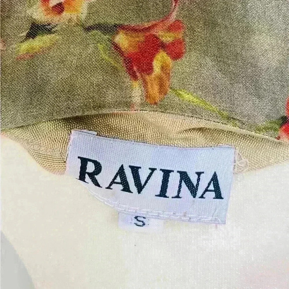 Ravina Pakistani kameez/ tunic dress size small with flower pattern. - Picture 7 of 9